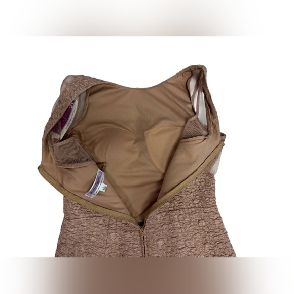 Hailey Logan By Adrianna Papell NWT Textured Tan Bodycon Dress Size Large - Picture 6 of 10